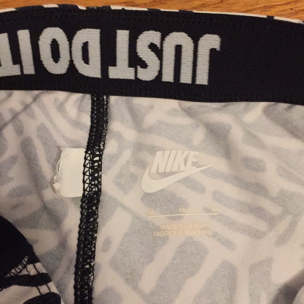 Spandex - Picture 2 of 2
